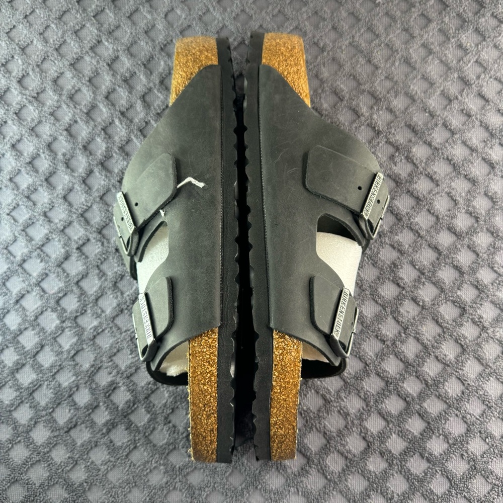 BIRKENSTOCK ARIZONA SOFT FOOTBED OILED LEATHER BLACK - Picture 5 of 7
